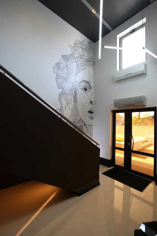Futuro Hotel Бишкек Екстериор снимка